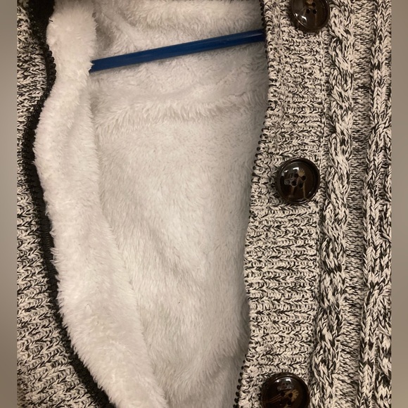 Grey Coat with zipper and buttons - Picture 3 of 3